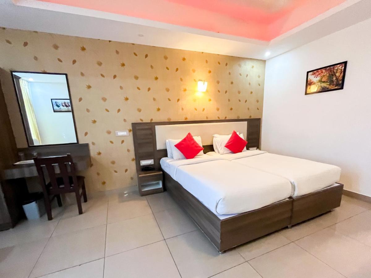 Hotel Victory Grand Attibele Extérieur photo